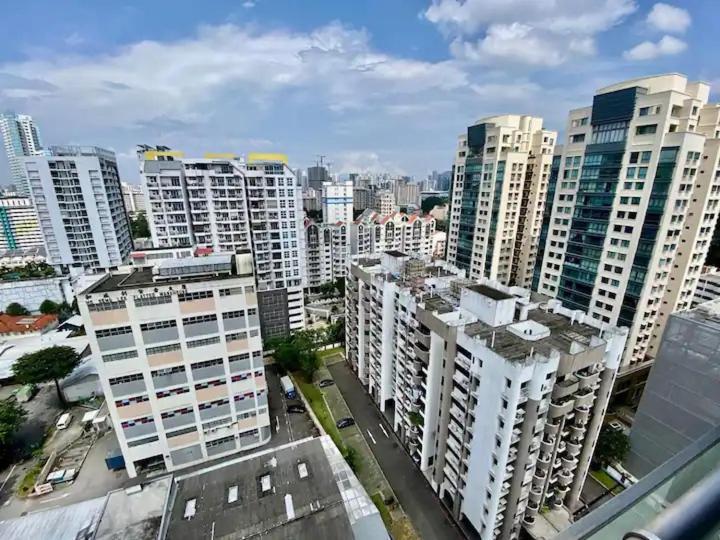 Flora Apartment Singapour Extérieur photo
